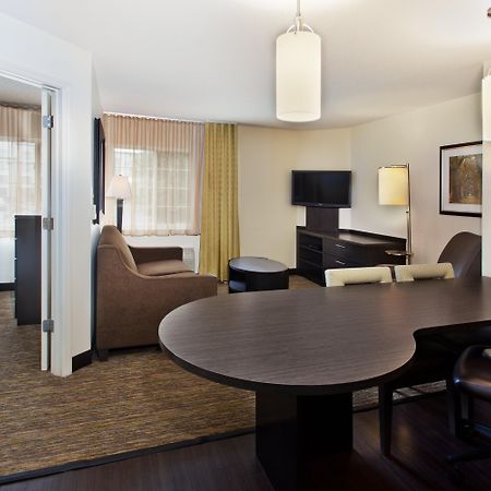 Sonesta Simply Suites Knoxville Exterior foto