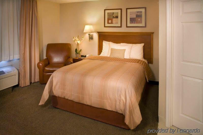 Sonesta Simply Suites Knoxville Exterior foto